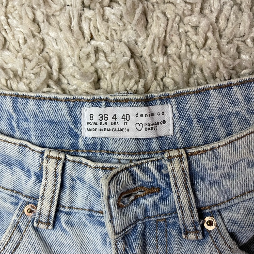 ❌SOLD. Denim&Co Moms Ripped Jeans | High Waist Rise, Blue, size 4 - Picture 5 of 5